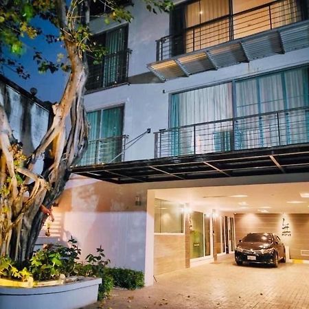 Vivi Avenue Thonglor Apartment กรุงเทพมหานคร ภายนอก รูปภาพ