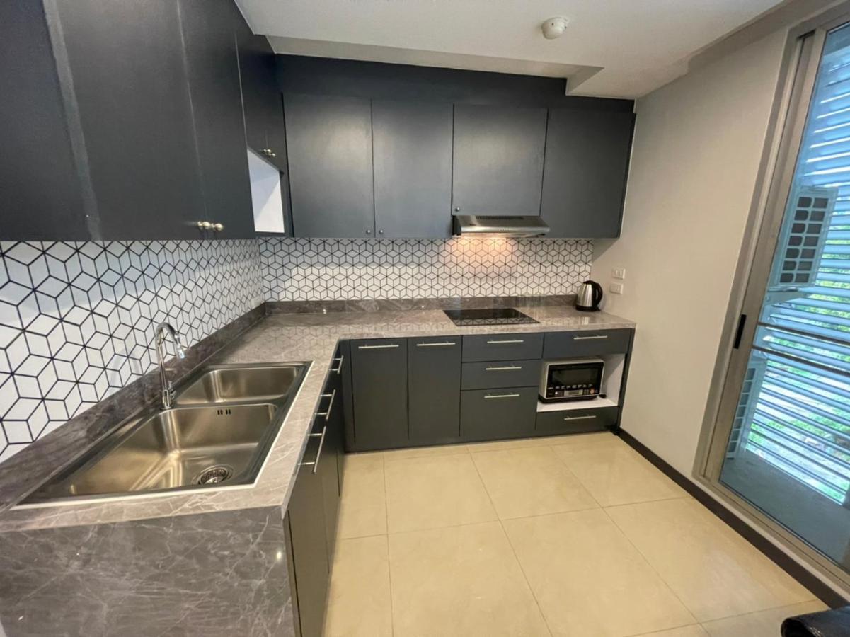 Vivi Avenue Thonglor Apartment กรุงเทพมหานคร ภายนอก รูปภาพ