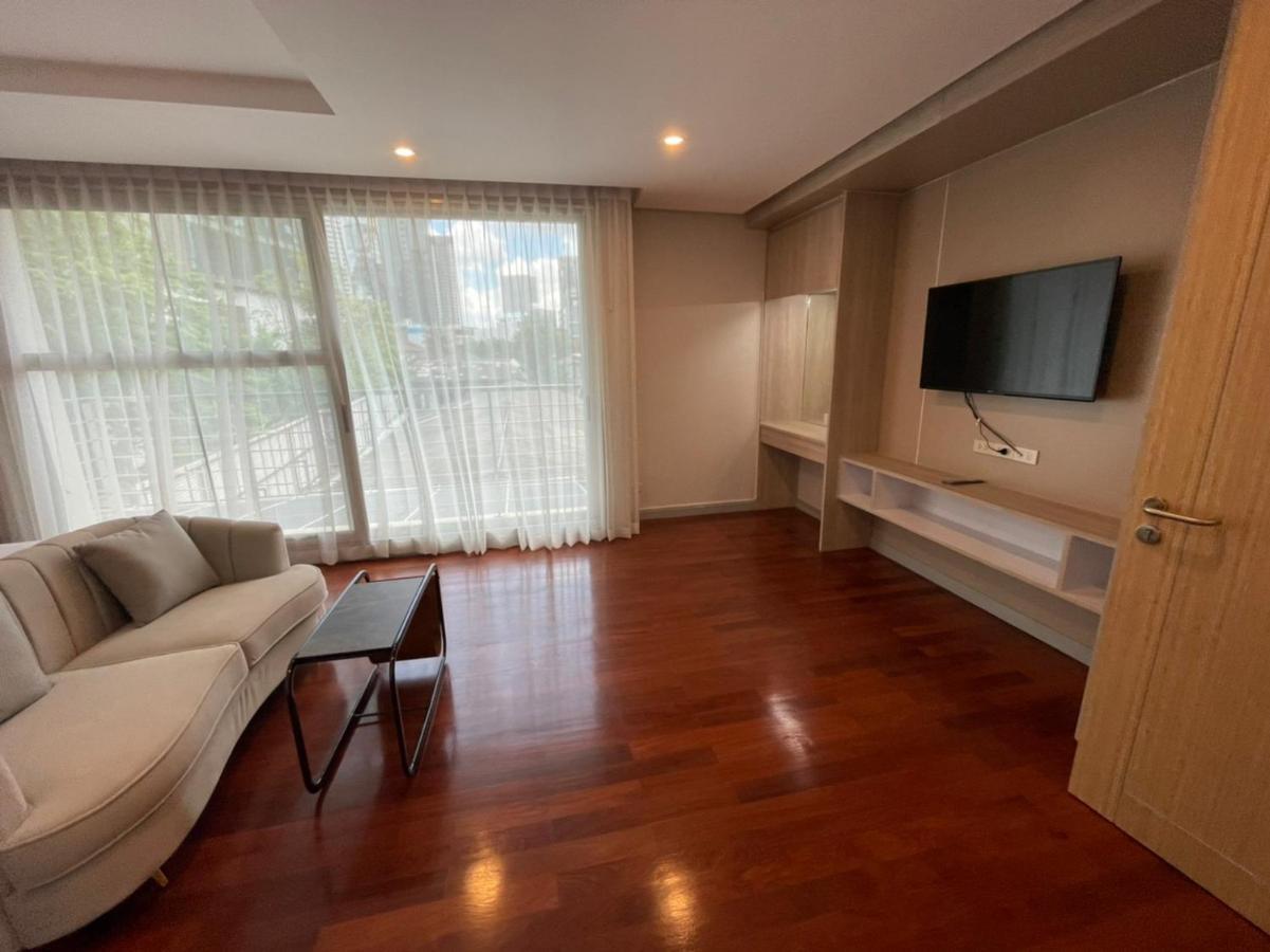 Vivi Avenue Thonglor Apartment กรุงเทพมหานคร ภายนอก รูปภาพ