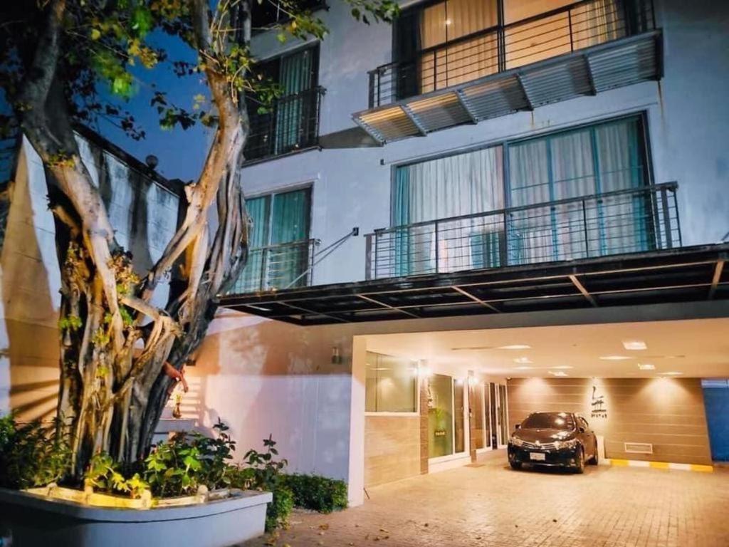 Vivi Avenue Thonglor Apartment กรุงเทพมหานคร ภายนอก รูปภาพ